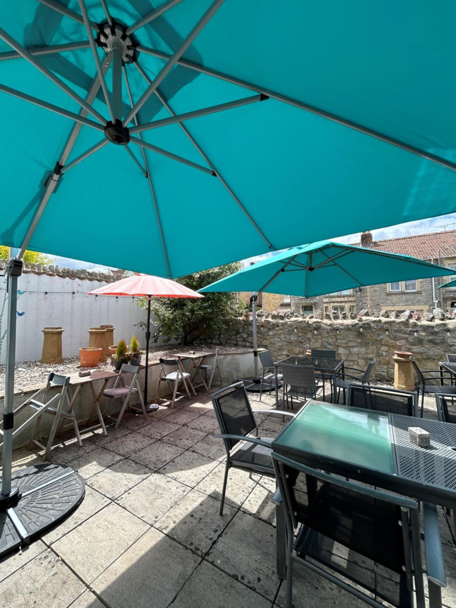 Hayward'S At The Grasmere Keynsham Exterior photo