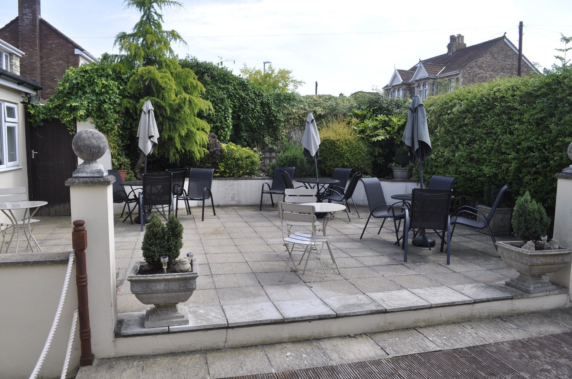 Hayward'S At The Grasmere Keynsham Exterior photo